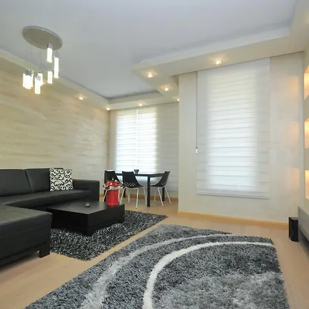 Apartment Richmond Delux *